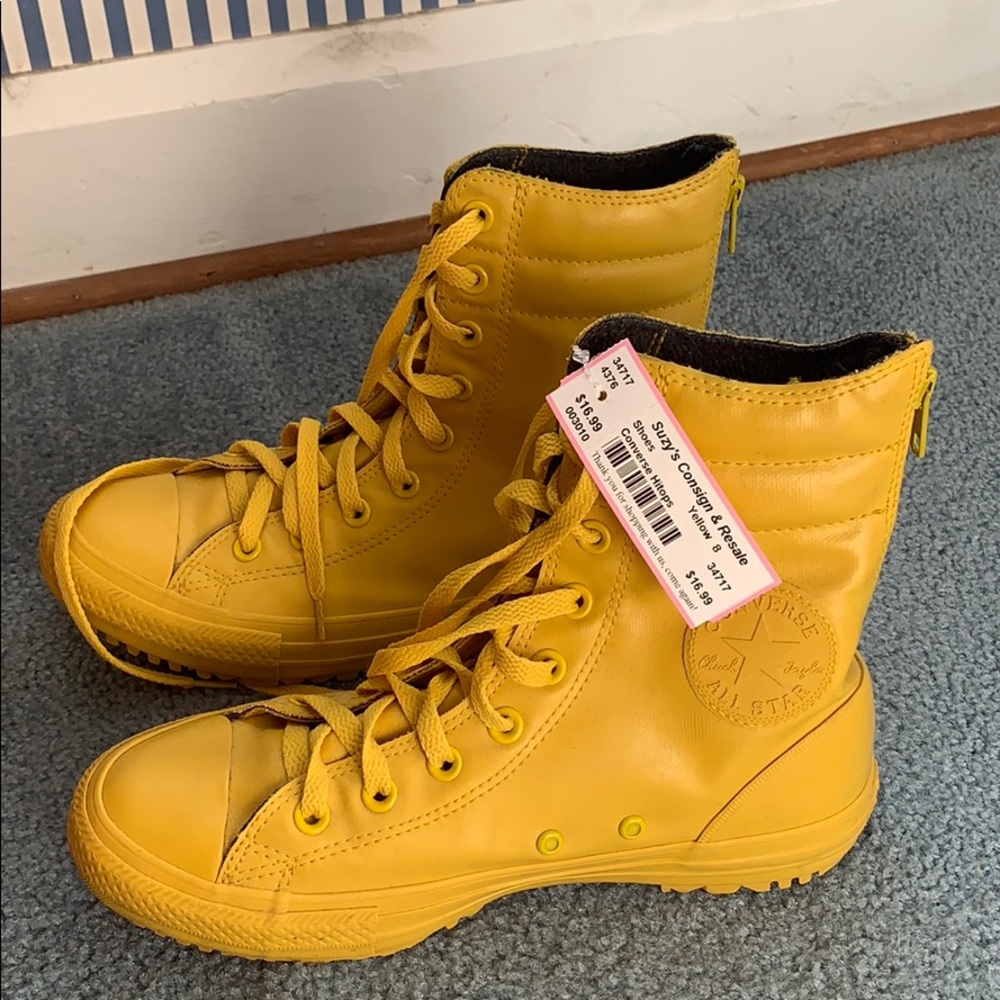 Converse Sneakers/Rain Shoes